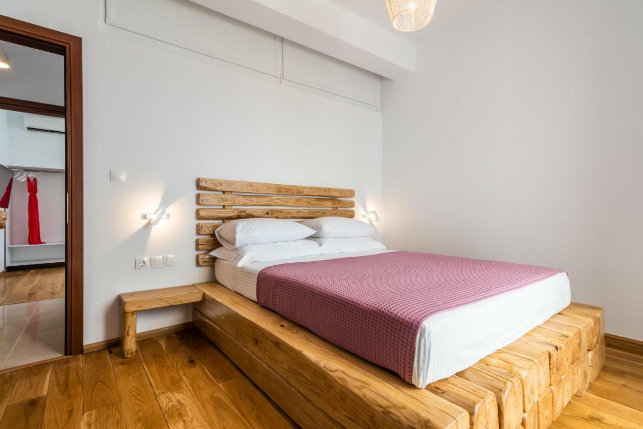 Milesian Suites Adamantas  Exterior photo